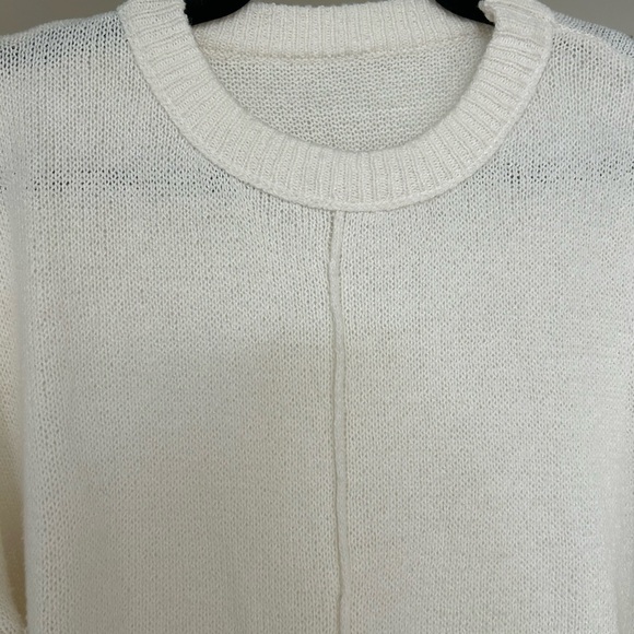 Emery Rose Classic Cream Crew Neck Sweater - Picture 4 of 6